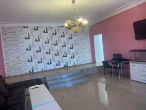 Casa de inchiriat - 200 mp - 6 dormitoare - Str. Tecuci - imagine 3