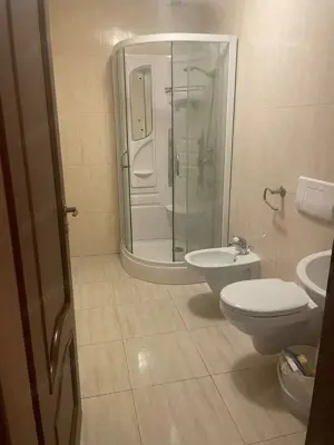 Casa de inchiriat - 200 mp - 6 dormitoare - Str. Tecuci - imagine 8