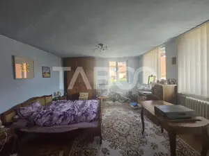 Casa de vanzare 7 camere 260mp curte 113mp zona Trei Stejari Sibiu - imagine 3 Casa de vanzare 7 camere 260mp curte 113mp zona Trei Stejari Sibiu - imagine 3