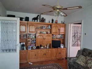 Apartment cu 2 camere de vanzare - imagine 2