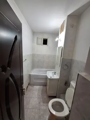  De vânzare   Apartament 2 camere decomandat, Etaj 1, Bloc de cărămidă   Circumvalațiunii - imagine 12