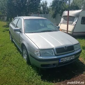 Vind mai multe mașini folosite  - imagine 4