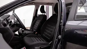 Dacia Duster TCe 90 2WD Comfort - imagine 12