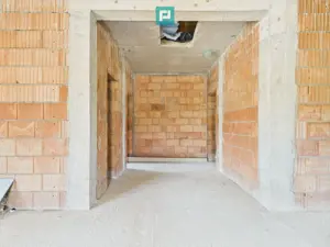 Casă la roșu  pe parter - Moșnița Veche - imagine 11