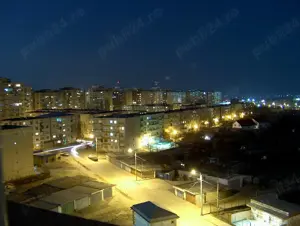  Apartament luminos cu 2 camere, decomandat   Etaj 1 4, Micro 17, Galați