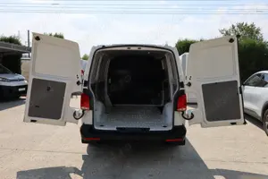 Volkswagen Transporter L1H1 2.0 110 CP - imagine 10