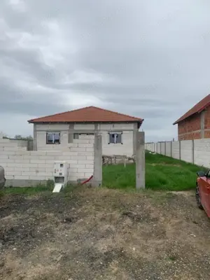 Vand casa si teren , cartier in plina dezvoltare , comuna Bethausen - imagine 2 Vand casa si teren , cartier in plina dezvoltare , comuna Bethausen - imagine 2