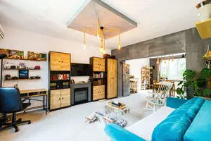 Casă spațioasă în zona Piața Sfântul Nicolae – cu grădină si anexa