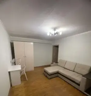 zona Spitalul Judetean spre inchiriere apartament cu 2 camere