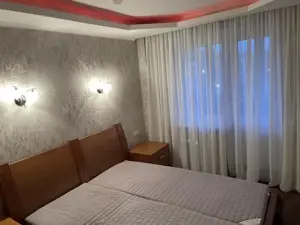 De inchiriat apartament cu 2 camere in zona Soarelui 