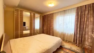 Casa individuala 5 camere I Posibil spatiu comercial I 300 mp I Parcul Lacul Tei - imagine 16 Casa individuala 5 camere I Posibil spatiu comercial I 300 mp I Parcul Lacul Tei - imagine 16