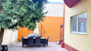 Casa individuala 5 camere I Posibil spatiu comercial I 300 mp I Parcul Lacul Tei - imagine 3 Casa individuala 5 camere I Posibil spatiu comercial I 300 mp I Parcul Lacul Tei - imagine 3