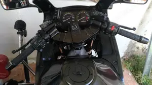 Vând Kawasaki ZX 750 F - imagine 2 Vând Kawasaki ZX 750 F - imagine 2