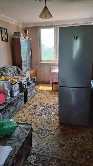 Vand apartament 3 camere - imagine 2