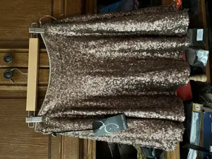 Fusta noua cu paiete