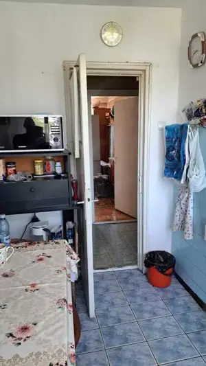 Vand apartament 3 camere - imagine 10