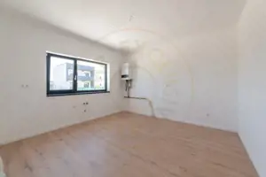 Casa eficienta energetic A+ la 10 min de Pitesti si 5 min de Mioveni-Arges!