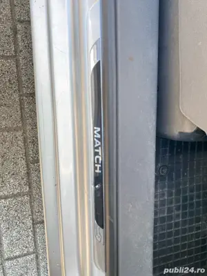 auto volkswagen touran 2.0 TDI - imagine 8