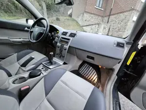 Volvo V50 - 1.8 Benzina - imagine 9