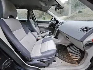 Volvo V50 - 1.8 Benzina - imagine 10