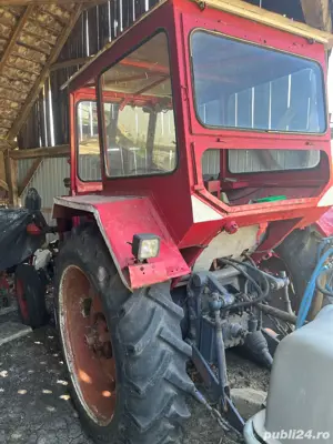 Tractor U650 cu plug - imagine 3