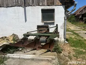 Tractor U650 cu plug - imagine 8