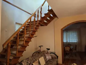 BRASADAS vinde casa P+M 6 cam 227mp teren 11 ari in 14 Mai. - imagine 8