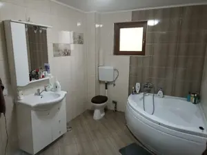 BRASADAS vinde casa NOUA 4 cam 6.5 ari. - imagine 13