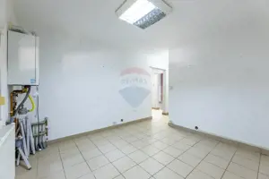 Spațiu comercial de 65mp de închiriat în zona Podgoria - imagine 8