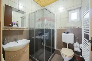 Casă și teren de 1397 mp de vânzare în Ineu, la 18 km de Oradea - imagine 9