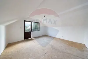 Vilă cu 3 camere de vânzare în Sacele - imagine 19