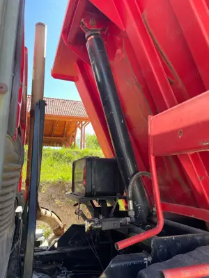 Basculantă 8x4 MAN - imagine 3