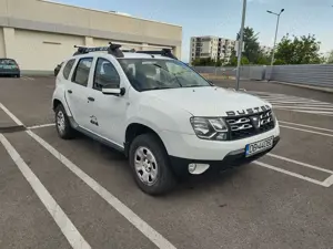 Duster 2015 4x4 euro5 înmatriculat fara defecte
