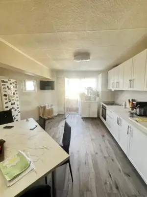 Apartament cu 2 dormitoare, decomandat, zona Piata Marasti - imagine 4