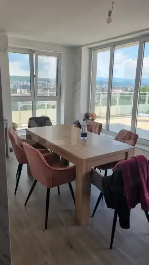 Apartament premium cu panoramă superbă si parcare subterana - Grigorescu