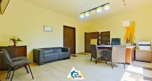 Spațiu de birou cu 4 camere, în zona centrală din Arad   ideal pentru afacerea ta!