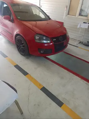 Bara spate (partea inferioara) VW Golf 5, rosu, Aftermarket 