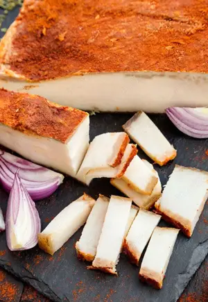 Carcasă de porc Bazna curățit și  tranșat ! - imagine 4