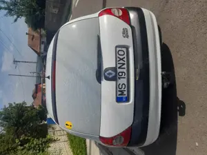 Renault clio sport - imagine 4