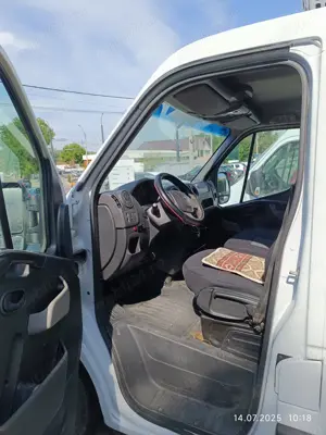 Renault Master cu instalatie frigorifica - imagine 7