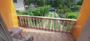 Casă individuală de vânzare – zonă liniștită, teren generos 1800 mp - imagine 9