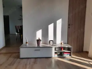 Vând casă în Lazuri