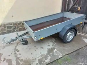 Remorca Stema de 750 kg.