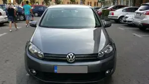 Vând mașină Volkswagen Golf 6. Mașina este în perfecta stare