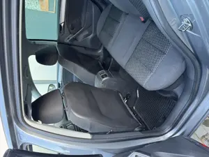  Vând mașină Volkswagen Golf 6. Mașina este în perfecta stare - imagine 5