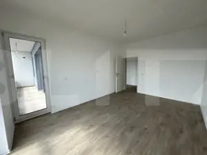 Apartament cu 3 camere, 2 bai, etaj 1, Torontalului - imagine 3