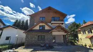 Apartament cu 2 camere + loc de parcare - Busteni - Zamora