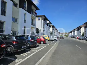 Apartament de vanzare 3 camere 2 bai etaj 1 zona Brana Selimbar - imagine 16