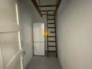 Casă 3 camere, Mihail  Kogalniceanu, Zona Ultracentrală, Curte 240 mp - imagine 8