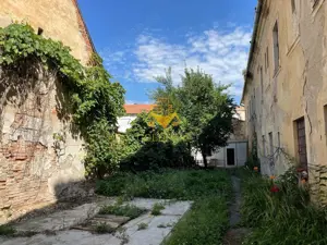 Casă 3 camere, Mihail  Kogalniceanu, Zona Ultracentrală, Curte 240 mp - imagine 2